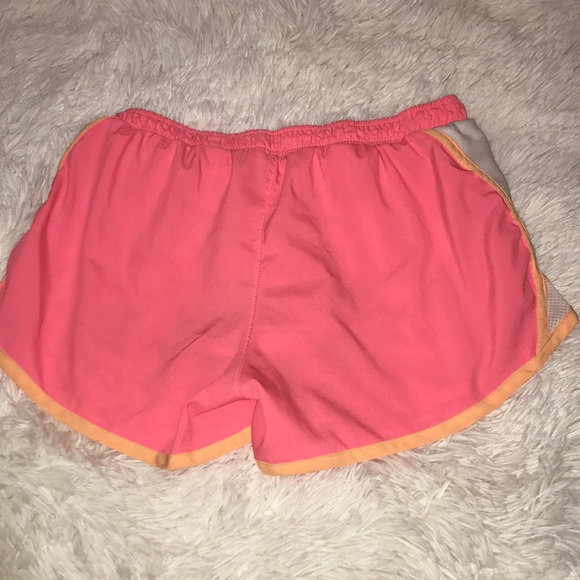 Pink athletic shorts - Picture 2 of 2
